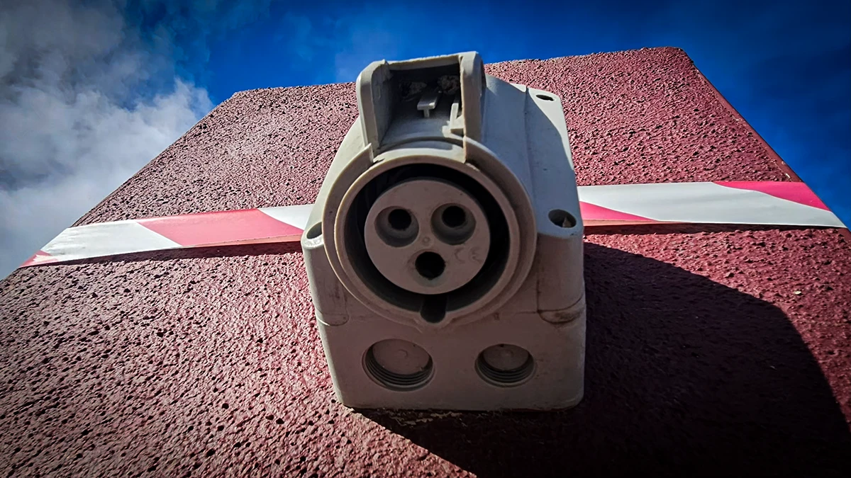 área de autocaravanas de Ascó Enchufes 220v área de autocaravanas de Ascó Enchufes 220v