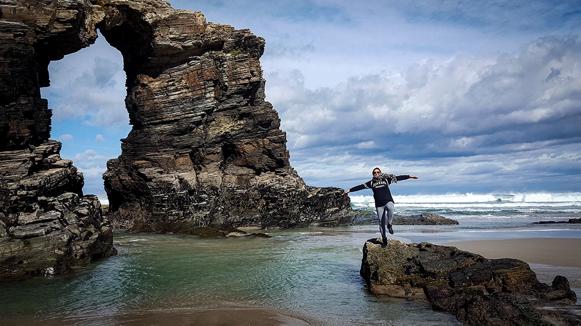 guia de galicia para viajar en furgoneta camper y autocaravana PLAYA DE LAS CATEDRALES