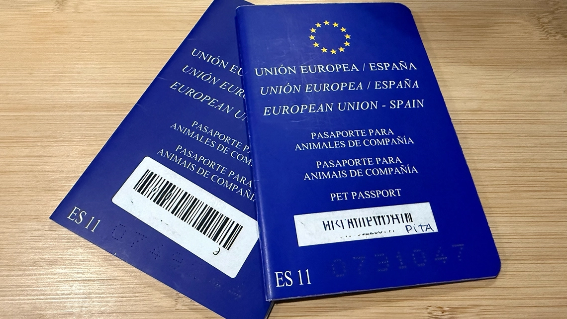 Los_balcanes_con_gato_pasaportes viajar con gato en furgoneta